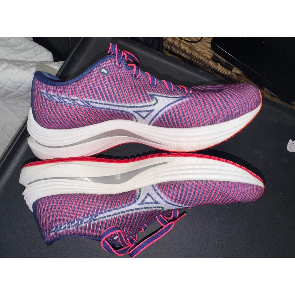 Mizuno Wave Rebellion Sneakers Womens Size 7 Pink Running Shoes Athletic Lace Up